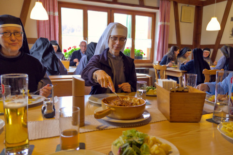 Mittagessen im Berggasthof Schuttannen