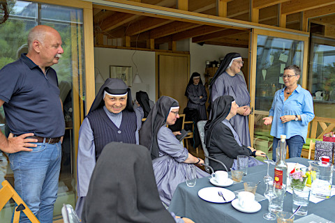 Bei den Fu&szlig;eneggers Zuhause bei Kaffee und Kuchen