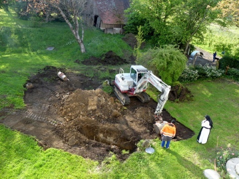 b2ap3_thumbnail_02-baustrasse2 Zisterziensterinnenabtei Mariastern | Es geht los! Die Baustra&szlig;e wird gemacht - Blog