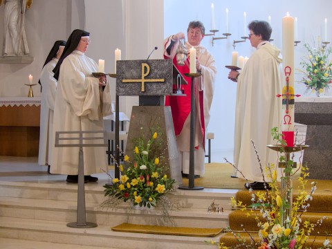 Verk&uuml;ndigung des Evangeliums: Jesus lebt!