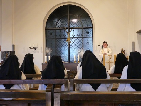 Das gemeinsame Feiern der Liturgie f&uuml;hrte uns tiefer hinein in das Ostergeheimnis und seine Bedeutung f&uuml;r uns pers&ouml;nlich