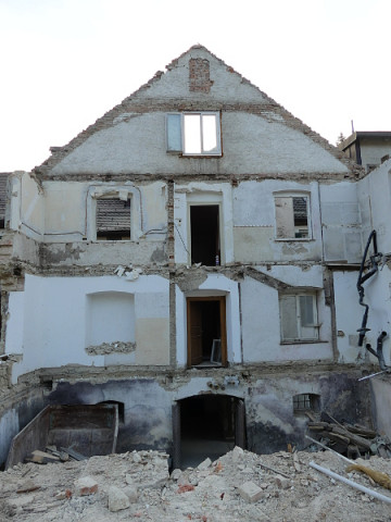 b2ap3_thumbnail_05-abbruch-des-hauses15 Zisterziensterinnenabtei Mariastern | Abbruch des Hauses - Blog
