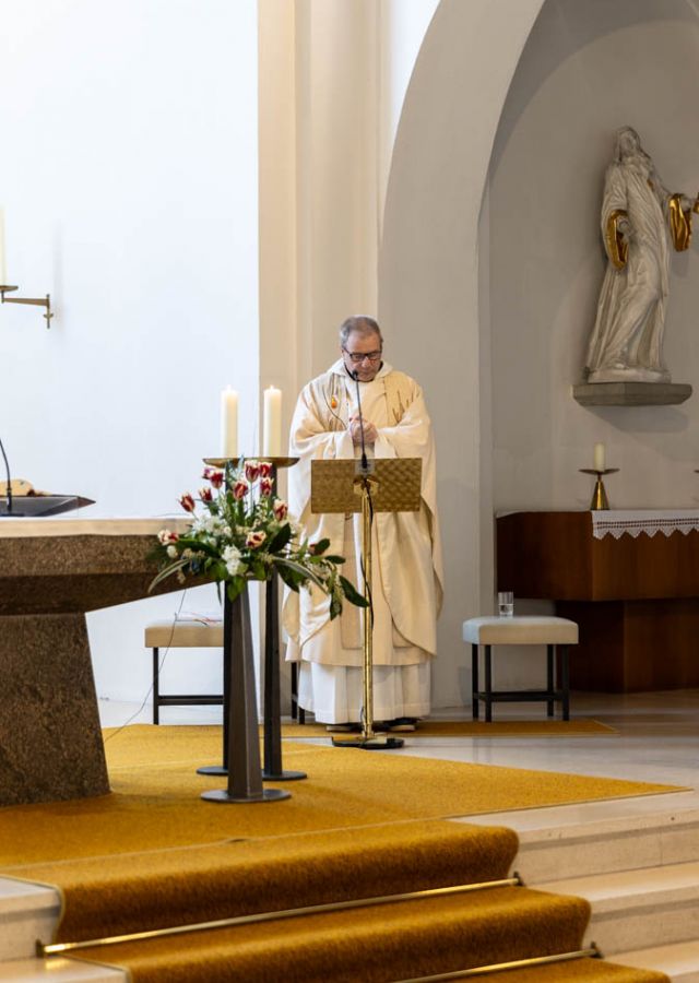 518A7054-2-1a4fbbeb image 518A7054-2-1a4fbbeb Zisterziensterinnenabtei Mariastern | über uns