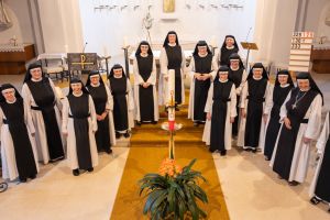 3b631ad7 Zisterziensterinnenabtei Mariastern | Willkommen