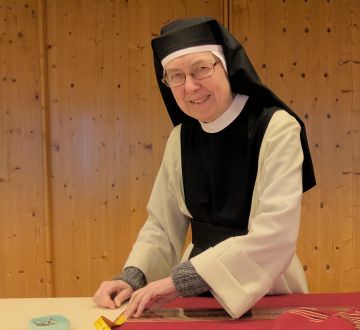 e77d99d9 Zisterziensterinnenabtei Mariastern | Menschen